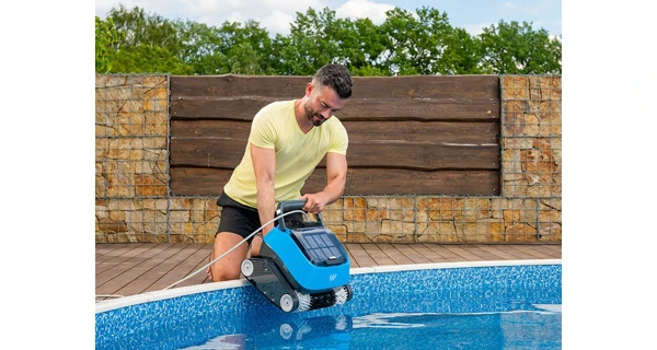 Automatický bazénový vysavač Azuro Warrior