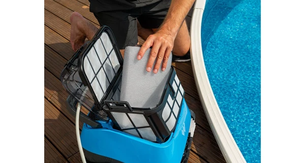 Automatický bazénový vysavač Azuro Warrior