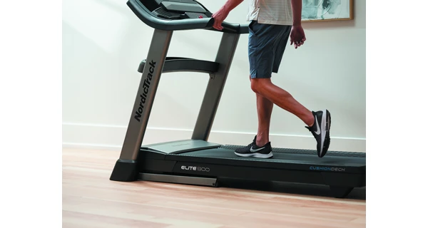 Běžecký pás NordicTrack Elite 900