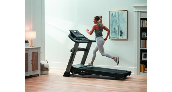 Běžecký pás NordicTrack Elite 900