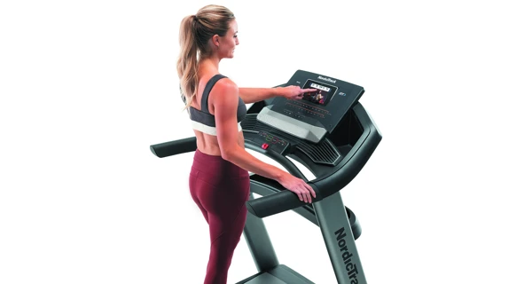 Běžecký pás NordicTrack Elite 900