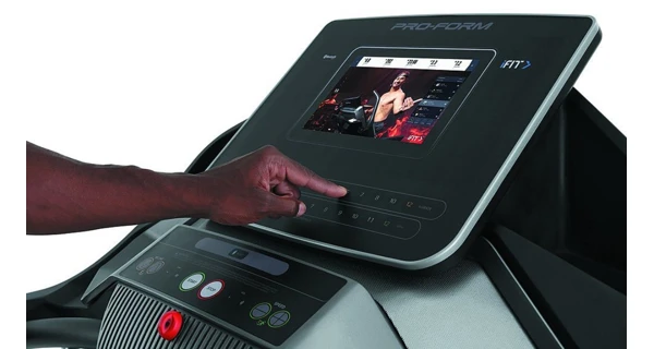 Běžecký pás PROFORM Pro 2000