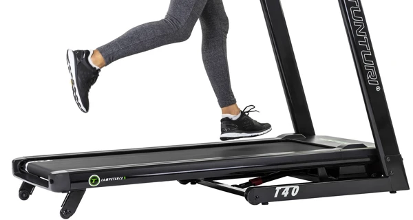 Běžecký pás TUNTURI T40 Competence