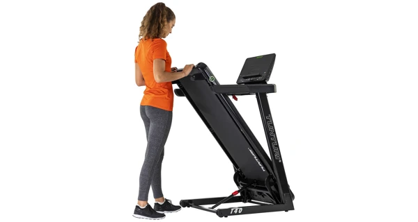 Běžecký pás TUNTURI T40 Competence