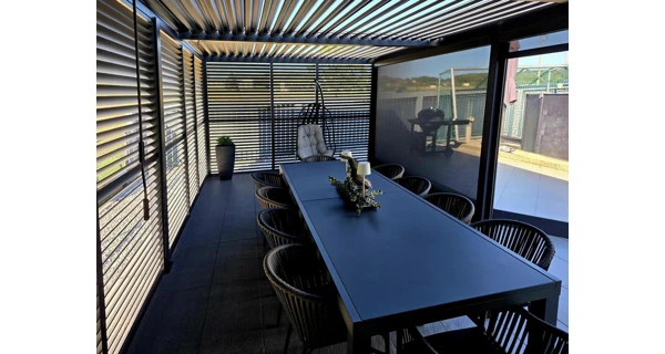 Bioklimatická pergola INTRO DUO 7,2x3,6 m, hliník - volně stojící