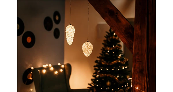 Crystal závěsná bílá šiška 12 LED