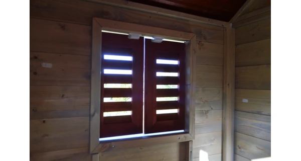 Dětský dřevěný domeček Marimex Veranda