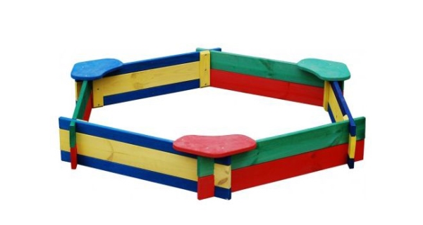 Dřevěné barevné pískoviště šestihranné