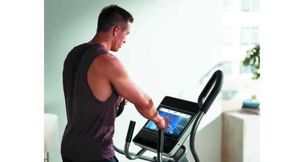 Eliptický trenažér NordicTrack Commercial 14.9