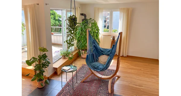 Houpací sedačka se stojanem La Siesta Udine Organic, blue zebra