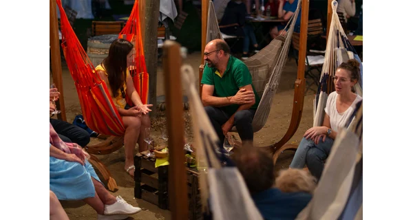 Houpací sedačka se stojanem La Siesta Udine Outdoor, toucan