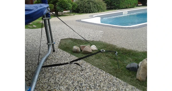 Kotvicí sada pro trampolíny - 3 ks (poškozený obal)