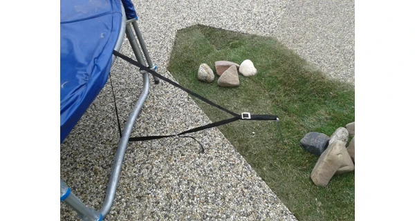 Kotvicí sada pro trampolíny - 3 ks (poškozený obal)