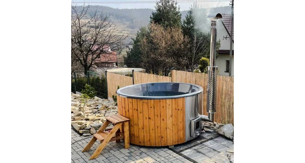 Koupací sud s masážním systémem - průměr 200 cm