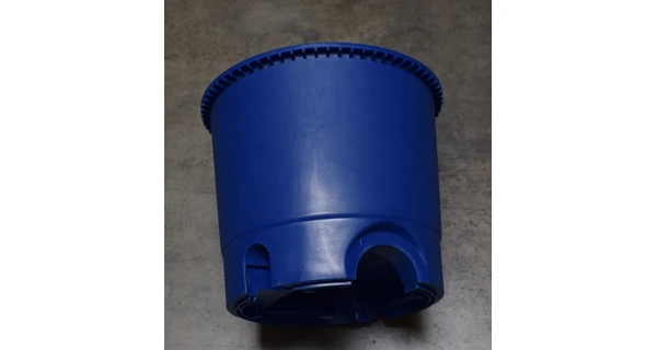 Ilustrační foto. Nádoba je v černém provedení.