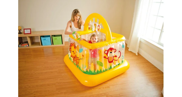 Nafukovací dětská ohrádka Lil' Baby Gym