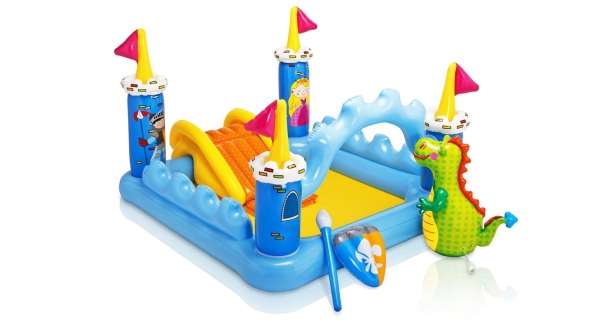 Nafukovací hřiště hrad