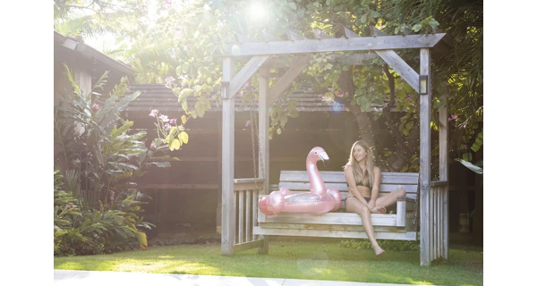 Nafukovací kruh - plameňák třpytivý