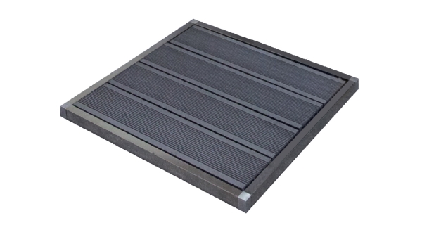 Podstavec pod solární sprchy