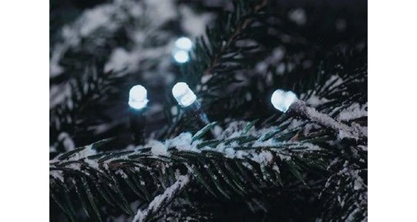 Řetěz 30 m - 300 LED - studená bílá