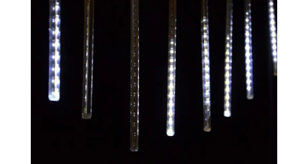 Světelné rampouchy - vodopádový efekt