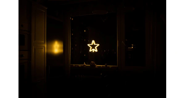 Svítící hvězda na okno 120 LED