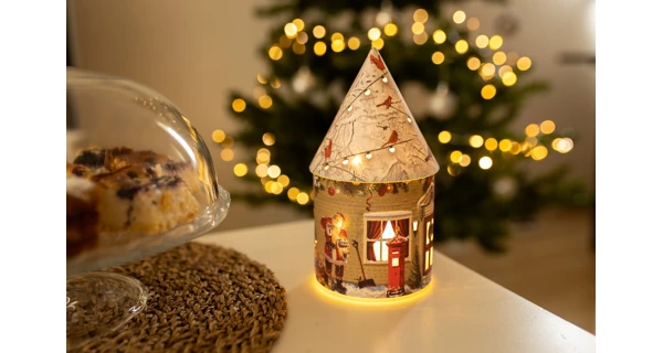 Svítící vánoční domeček 5 LED