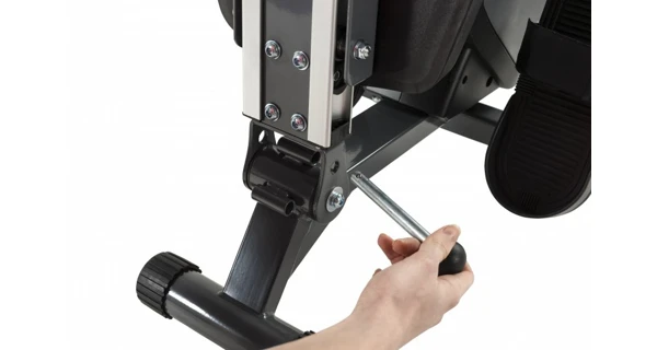 Veslařský trenažér TUNTURI Cardio Fit R30