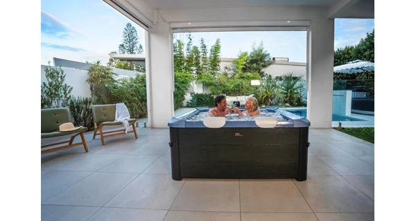 Vířivý bazén MSPA Oslo Sapphire F-SA063W (Poškozený obal)