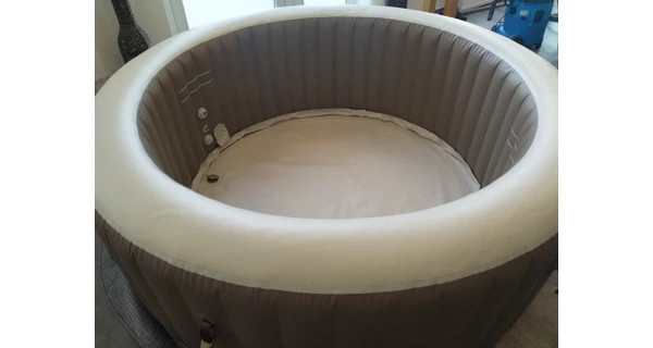 Vířivý bazén Pure Spa - Bubble HWS (vystavený)